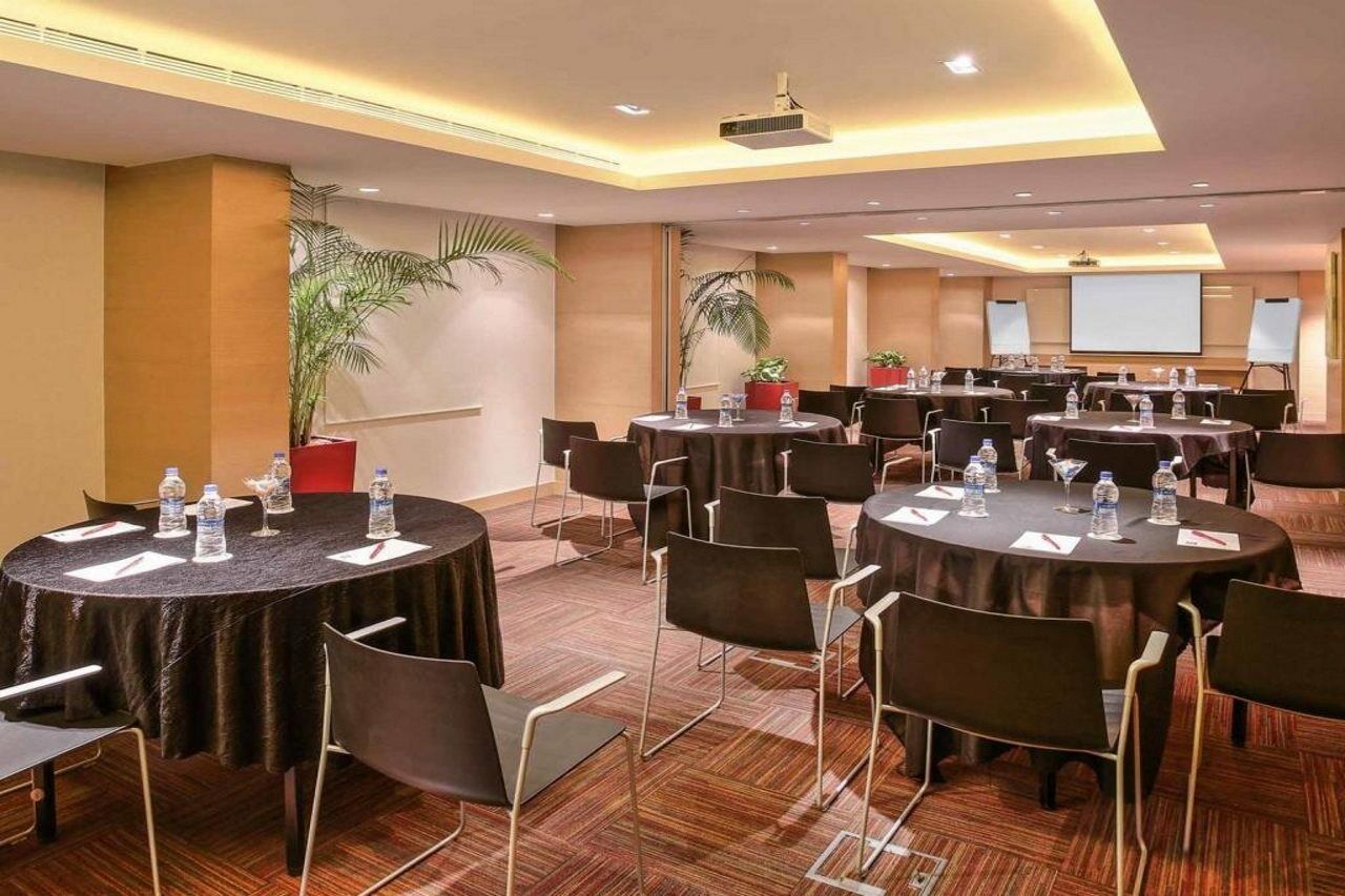 ibis Bengaluru City Centre Exterior foto